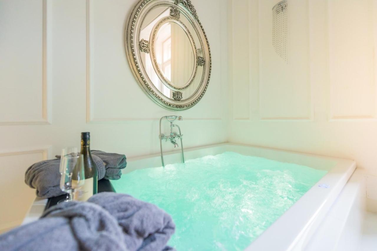 Jacuzzi Sinagoga View Διαμέρισμα Βουδαπέστη Εξωτερικό φωτογραφία